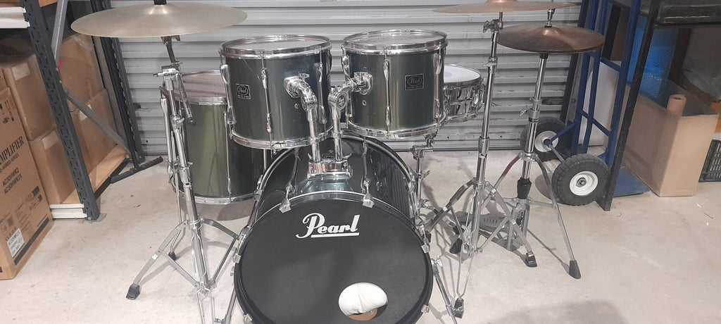 USED Pearl Drumkit