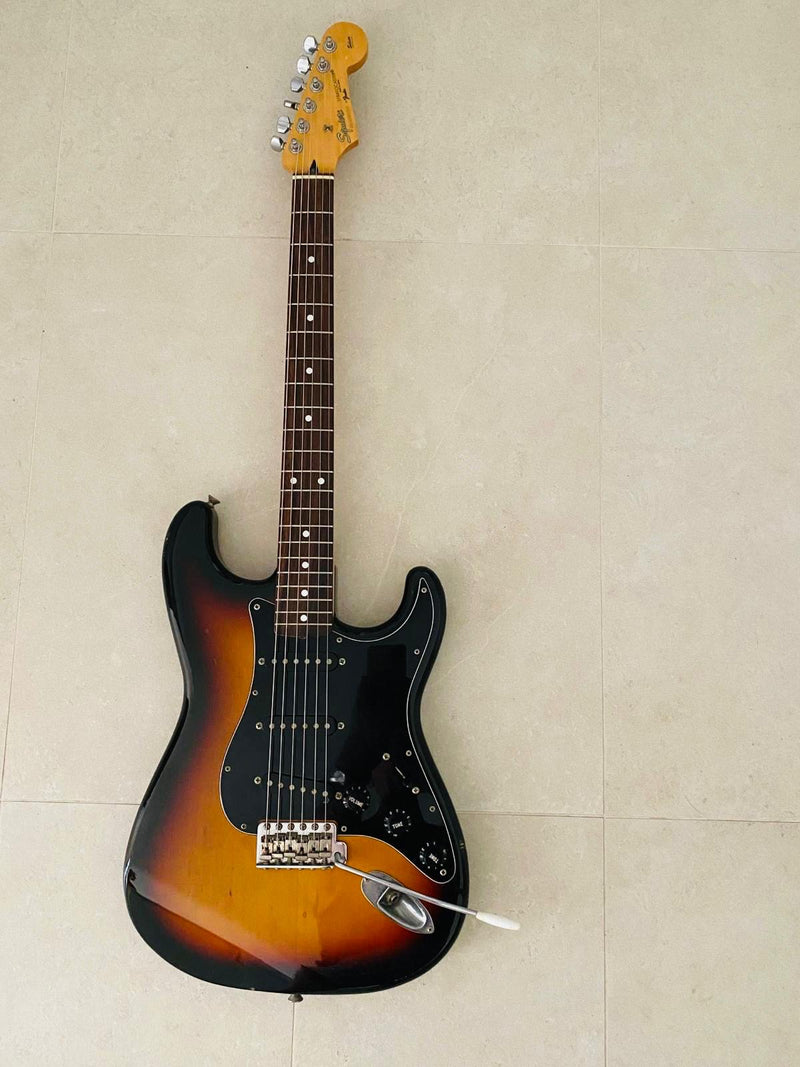 Fender ‘Silver Series’ -Japan Squire strat -Vintage