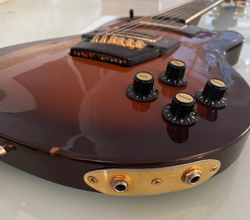 Ovation UKII ‘Vintage electric’