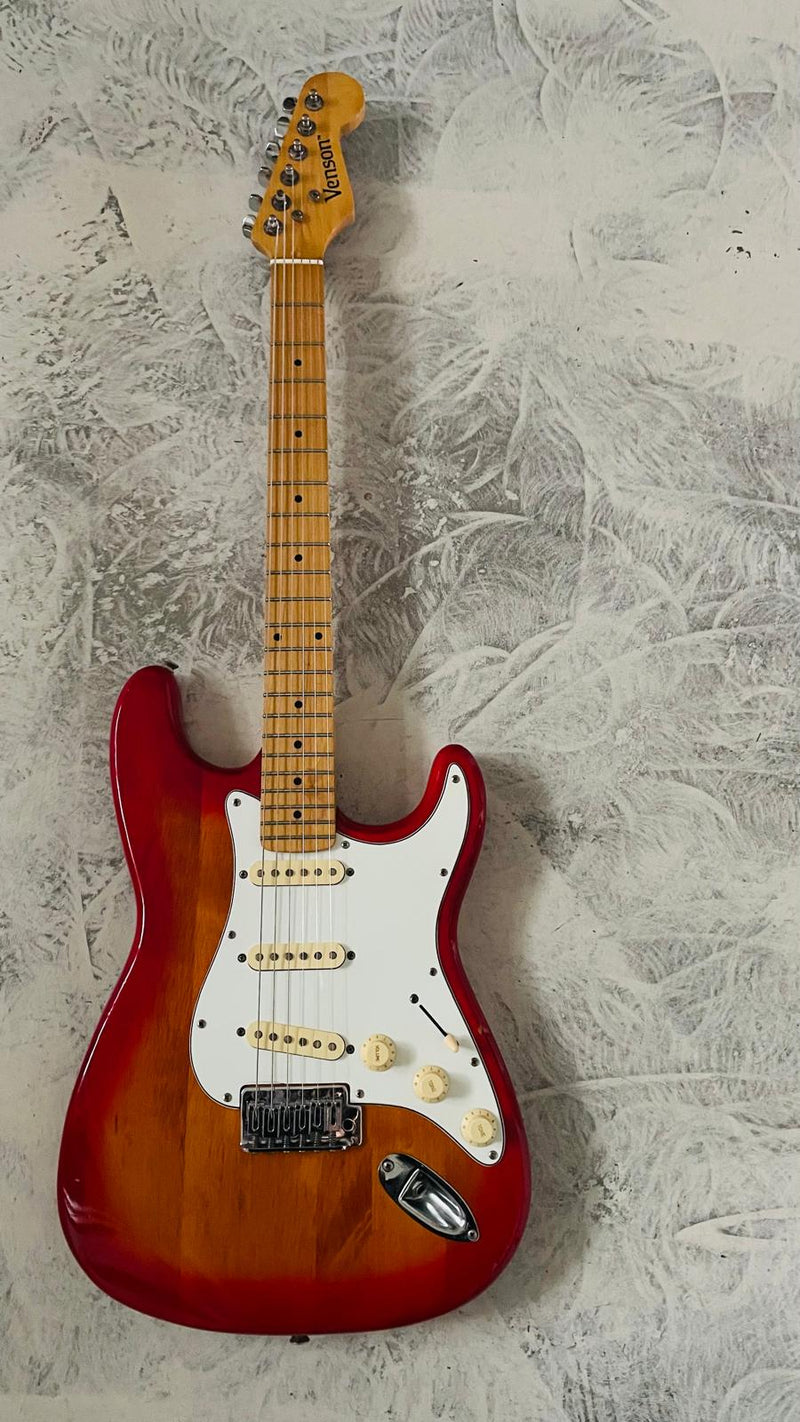Vintage Venson Custom Craft - MIK