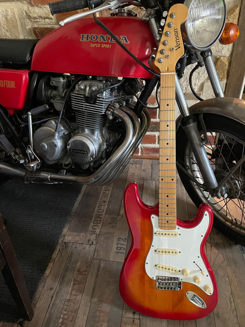 Vintage Venson Custom Craft - MIK