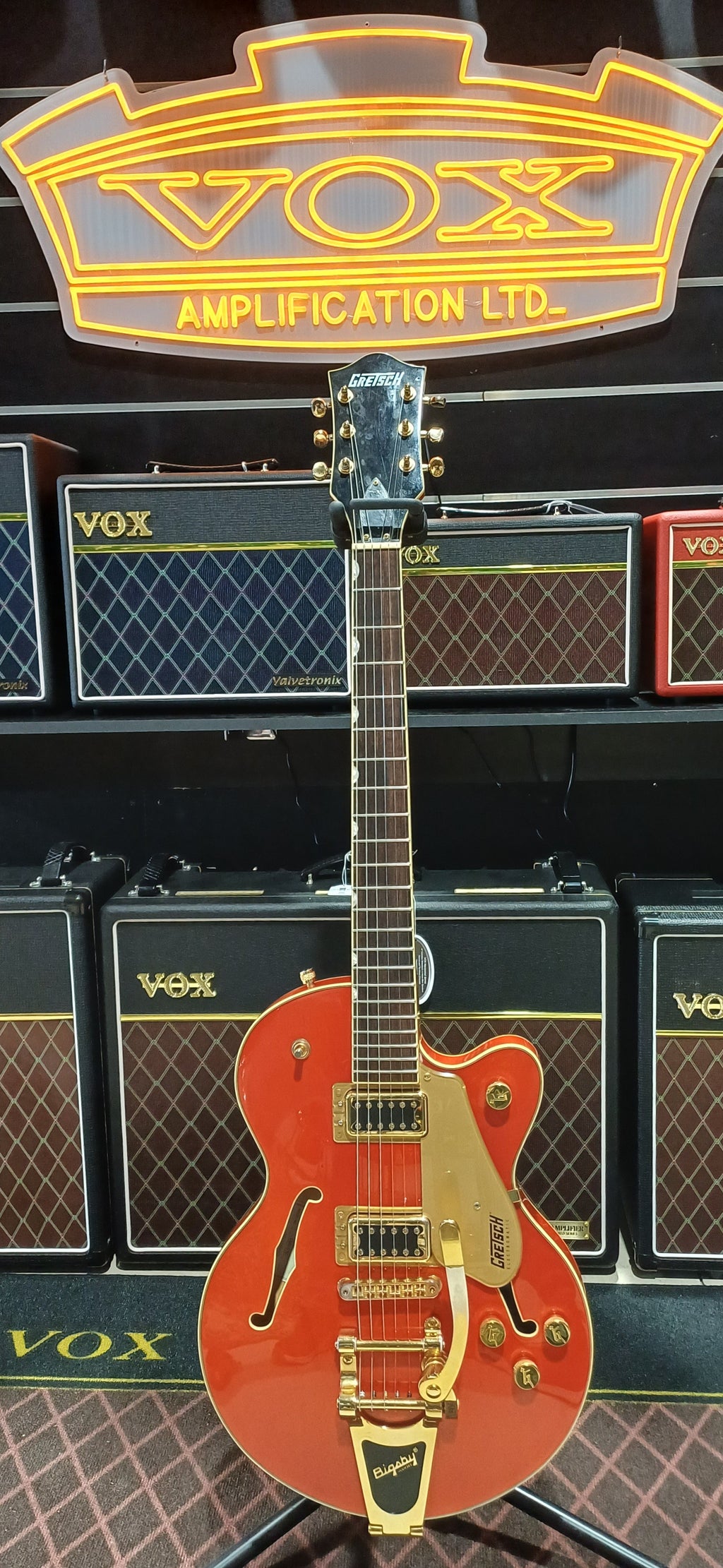 USED Gretsch  - G5655TG