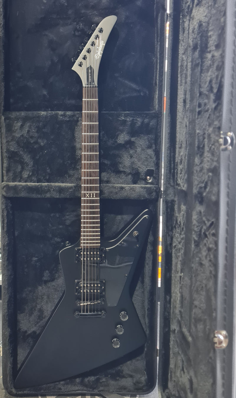 USED Epiphone 58 Goth Explorer w/case