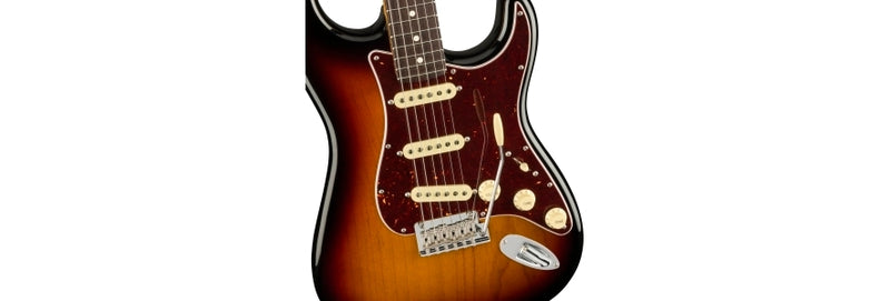 Fender Am Pro II Strat 3CS RW